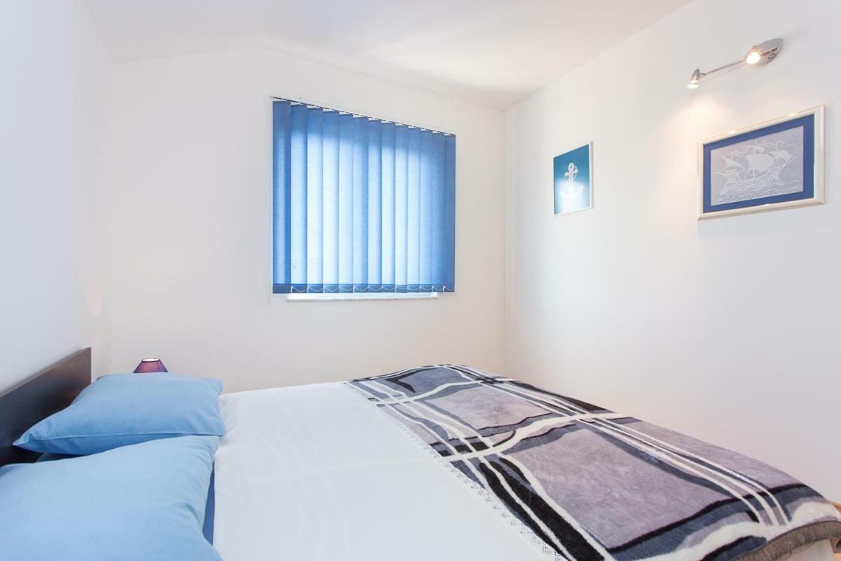 Adria Punat Apartments Extérieur photo
