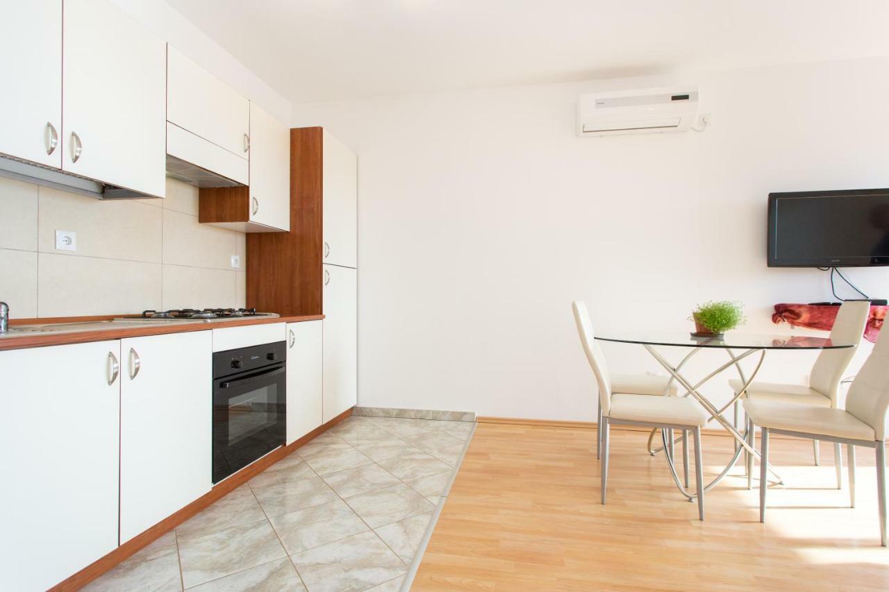 Adria Punat Apartments Extérieur photo