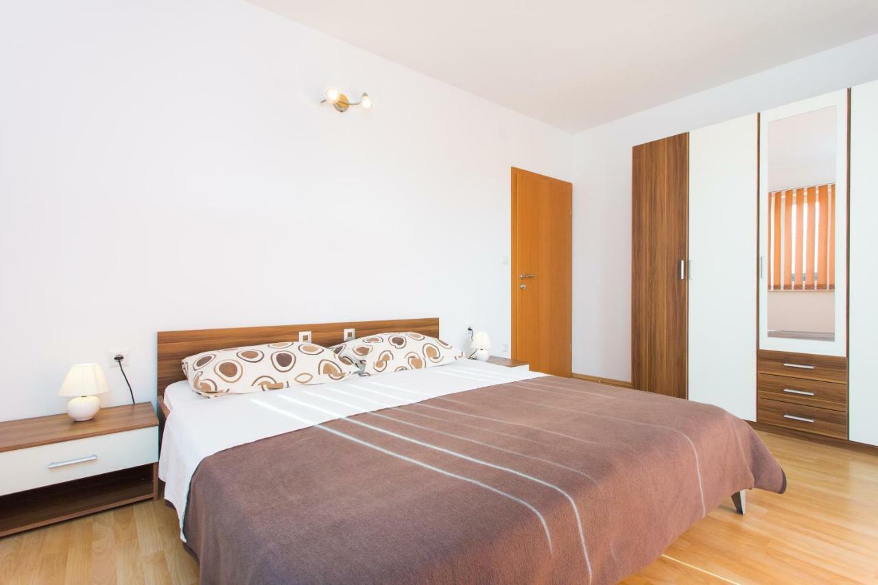 Adria Punat Apartments Extérieur photo