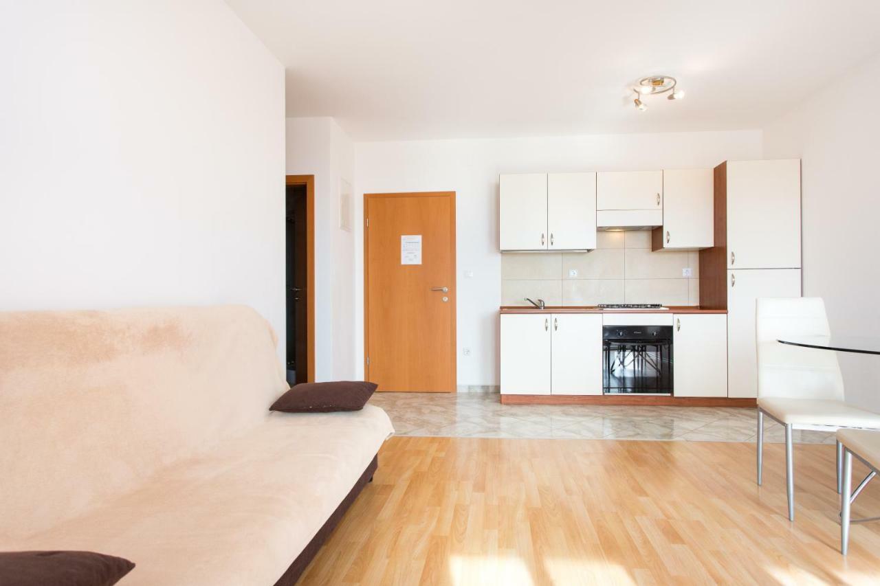 Adria Punat Apartments Extérieur photo